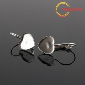 Náušnice s lůžkem srdce 10x10mm, 2ks Náušnice s lůžkem srdce 10x10mm, 2ks