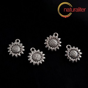 Výprodej - Slunečnice - přívěsek starostříbro 19x16mm, 4 ks Výprodej - Slunečnice - přívěsek starostříbro 19x16mm, 4 ks