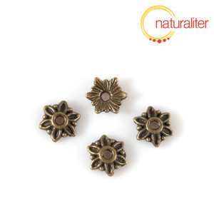 Kaplík malý - kytička 7mm, starobronz, 10ks Kaplík malý - kytička 7mm, starobronz, 10ks