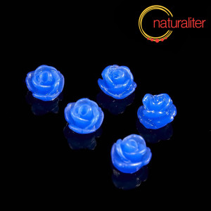 Růžička - kabo&scaron;on z pryskyřice 7mm, modr&aacute;, 10ks