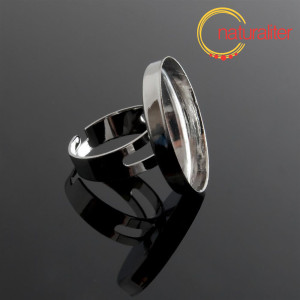 Základ na prsten s lůžkem 25mm platinová barva Základ na prsten s lůžkem 25mm platinová barva