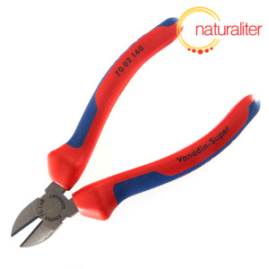 &Scaron;t&iacute;pac&iacute; kle&scaron;tě bočn&iacute; KNIPEX 140mm