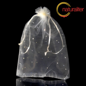 D&aacute;rkov&yacute; organzov&yacute; s&aacute;ček b&eacute;žov&yacute; slonovinov&yacute; s flitry 25x18cm