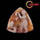 Levhart a postava - travertin - přívěsek