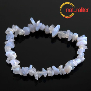 Chalcedon světle modr&yacute; - zlomky, n&aacute;vlek 20cm / n&aacute;ramek