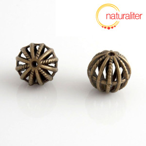 Velk&yacute; kovov&yacute; kor&aacute;lek 18mm, starobronz