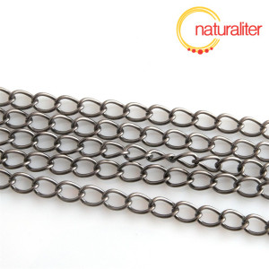 Řet&iacute;zek gunmetal, očka 5.5x3.5 mm, 1m