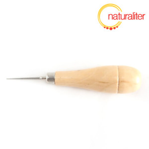 V&yacute;stružn&iacute;k - bead reamer na kor&aacute;lky